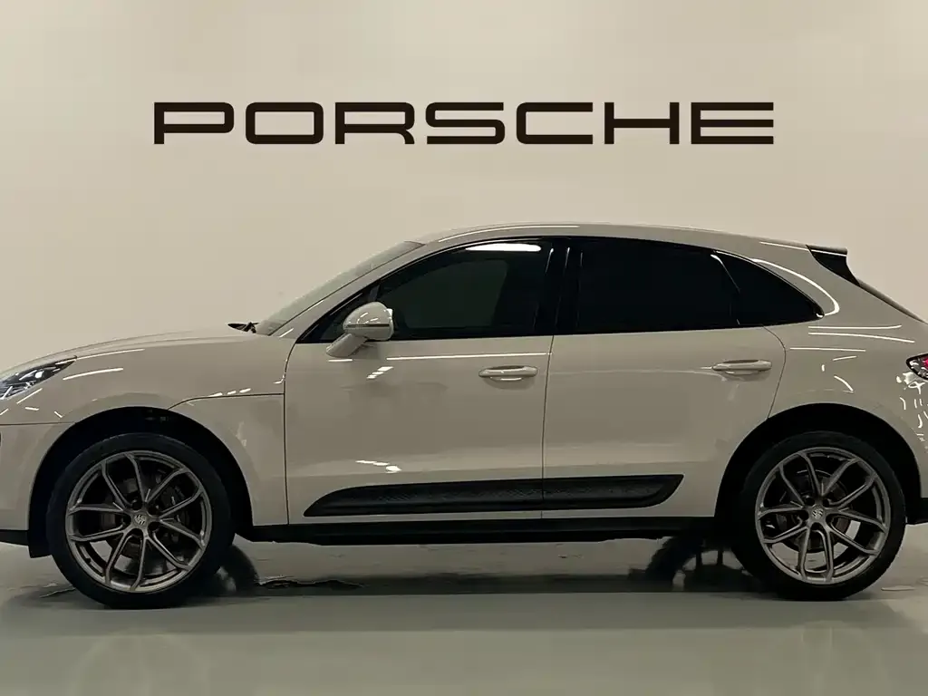 Porsche Macan — фото 9
