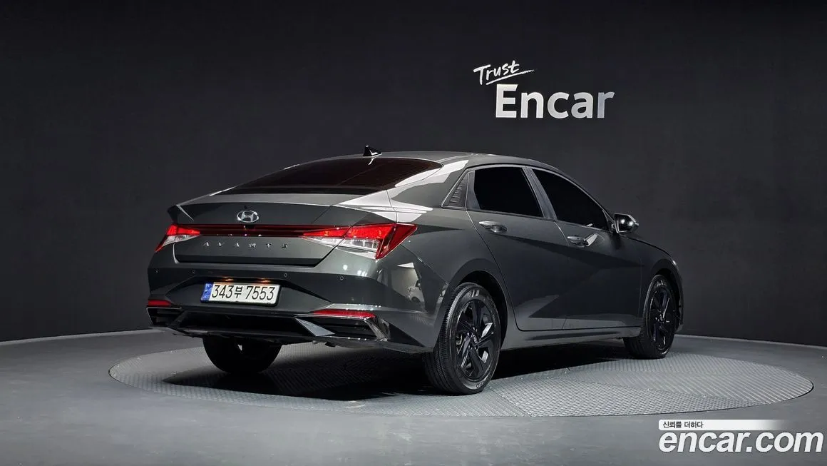 Hyundai AVANTE — фото 8