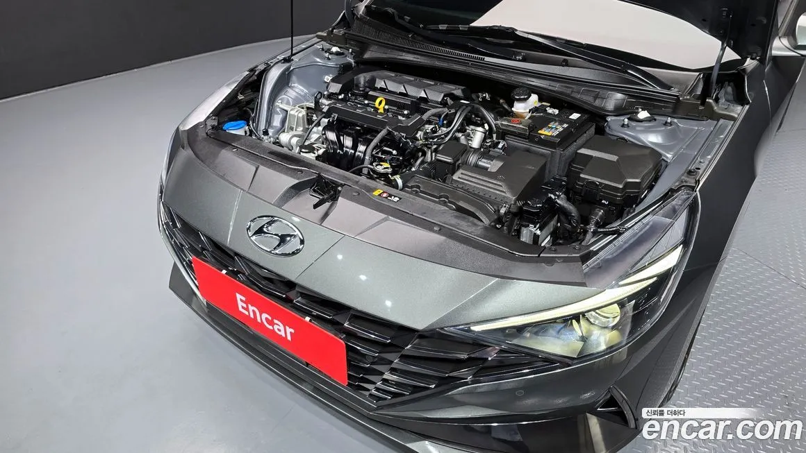 Hyundai AVANTE — фото 4
