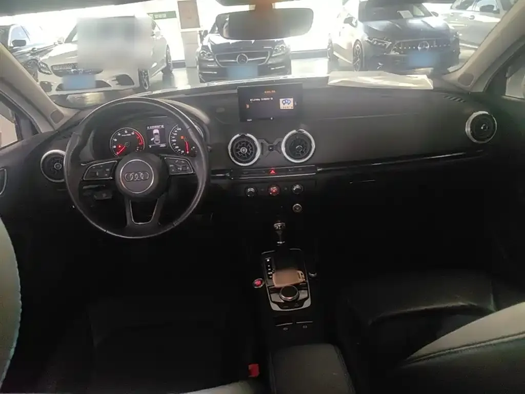 Audi A3 2021 из CN, фото 3
