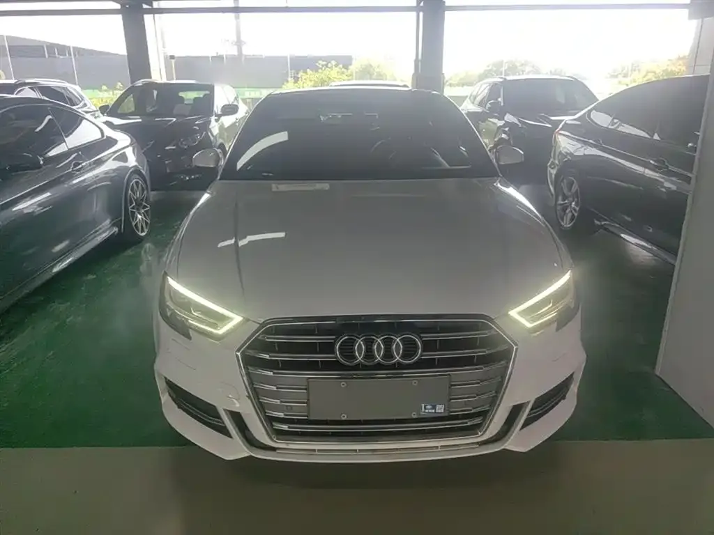 Audi A3 2021 из CN, фото 6