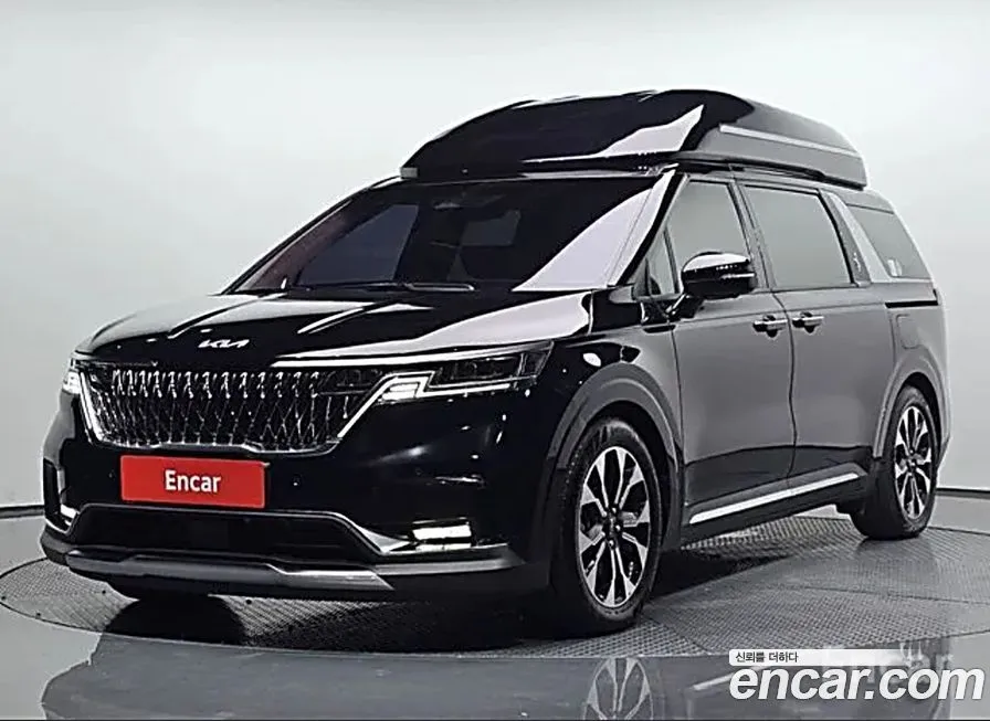 Kia Carnival — фото 1