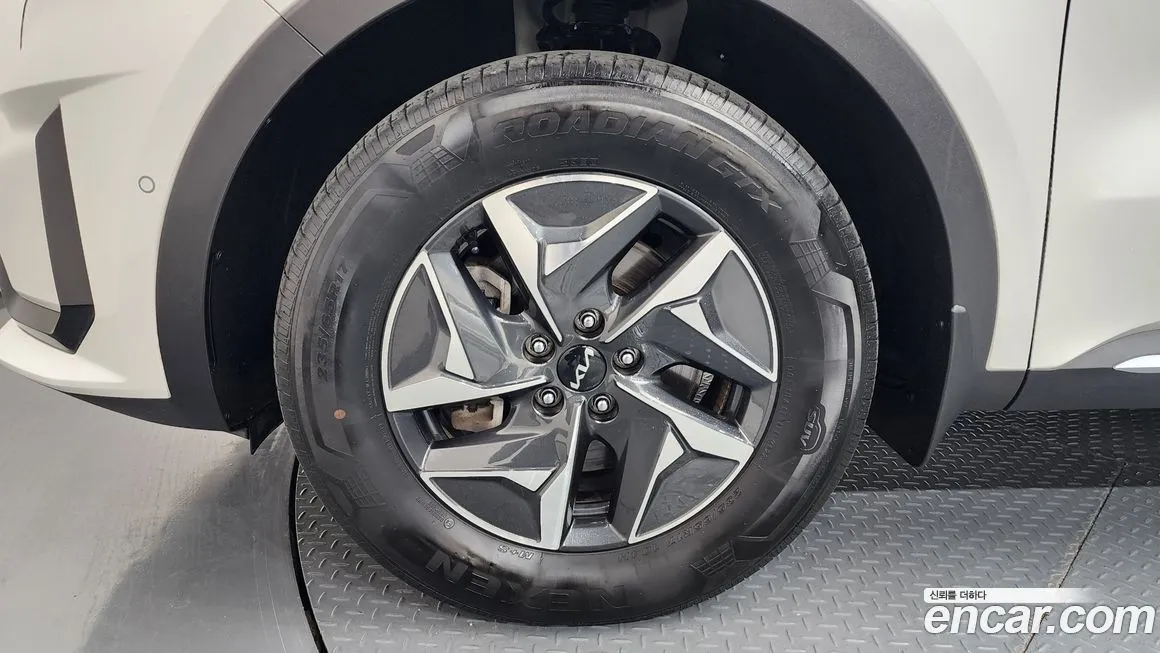 Kia Sorento — фото 8