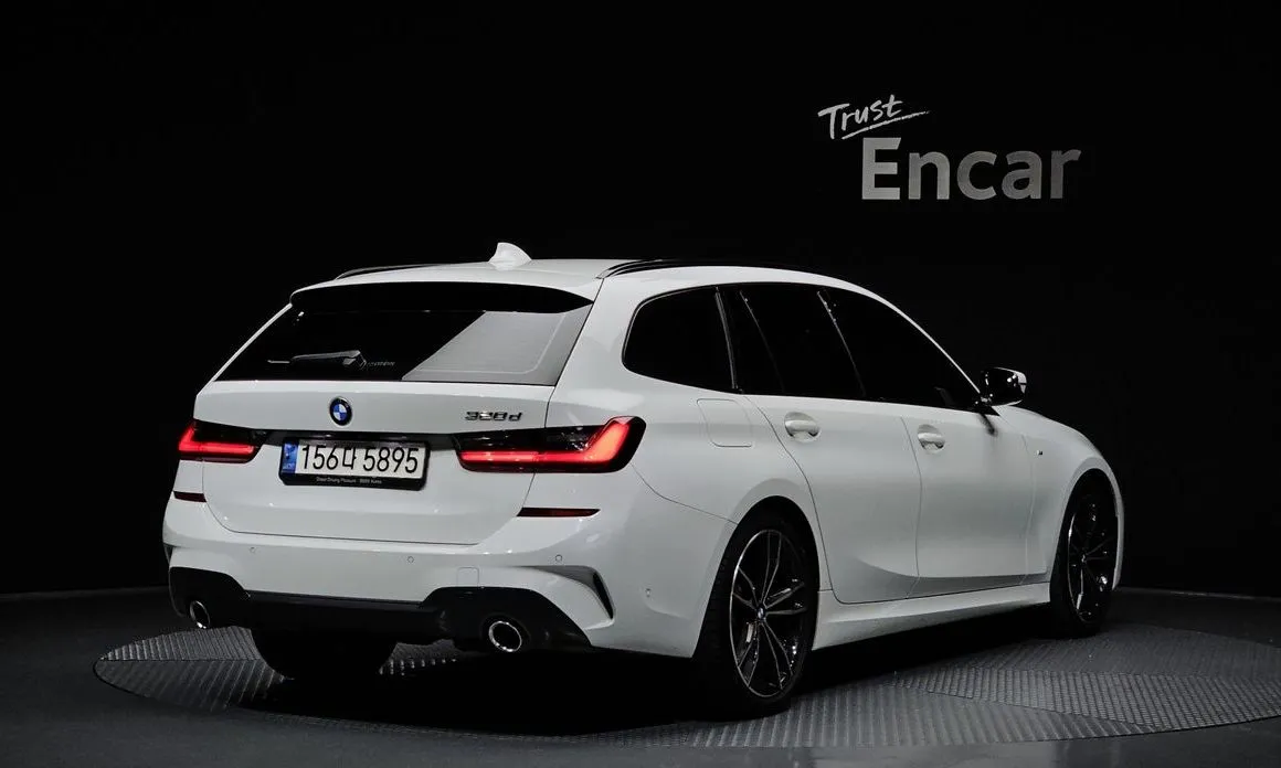 BMW 3-Series 2022 из KR, фото 4