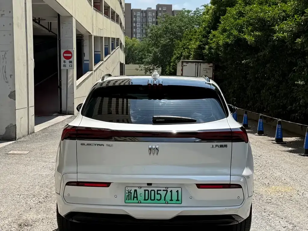 Buick E5 — фото 3
