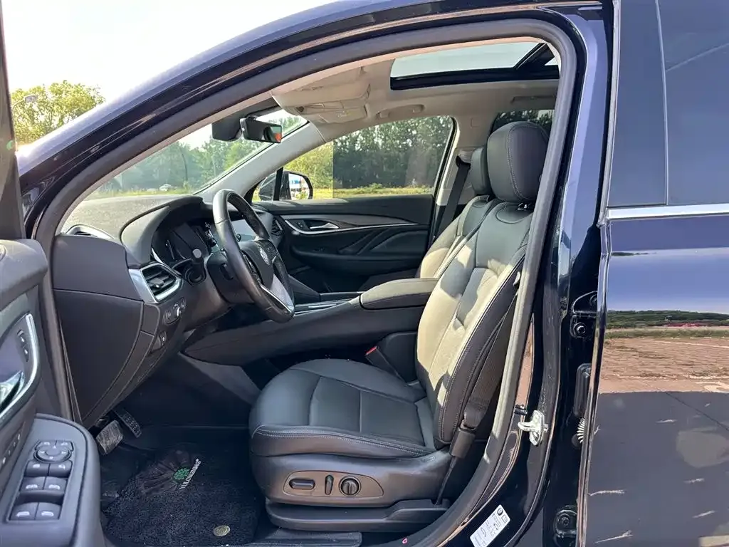 Buick Enclave 2021 из CN, фото 9