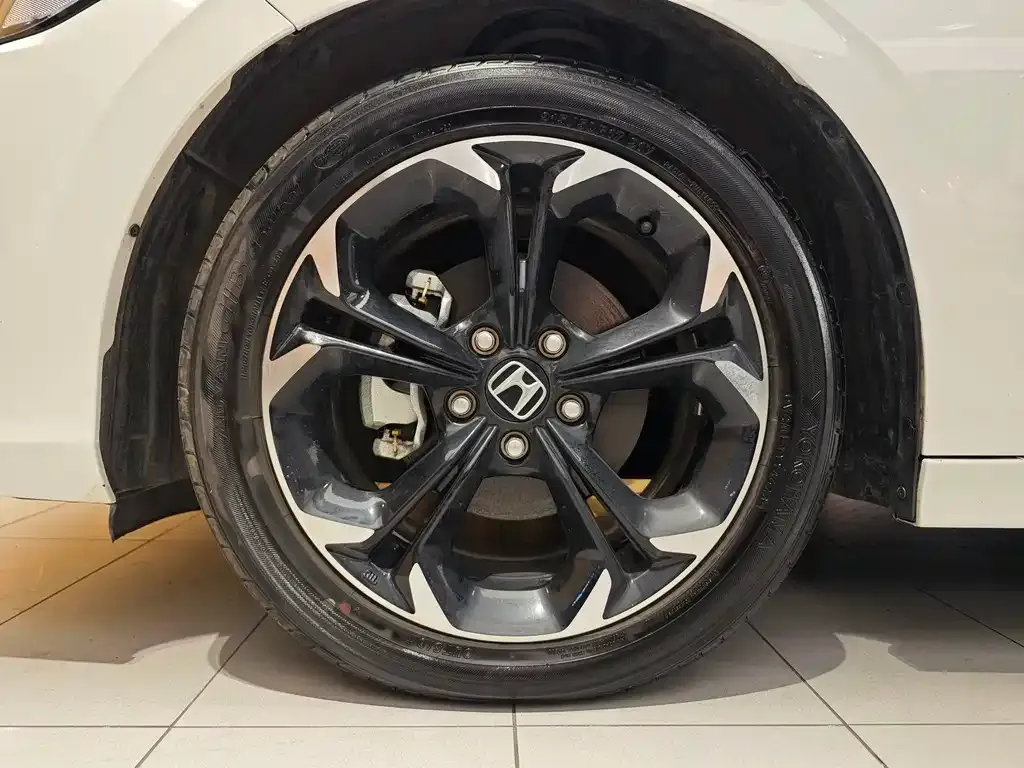 Honda Civic — фото 4