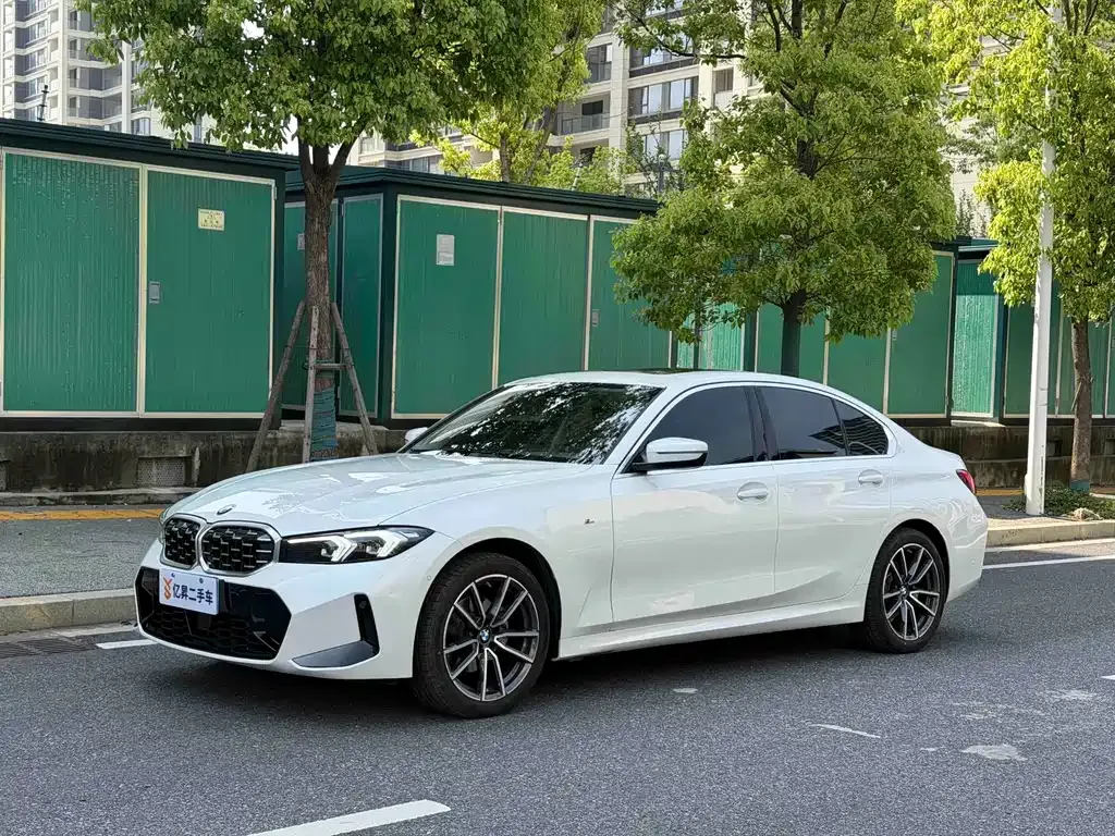 BMW 3 Series — фото 1