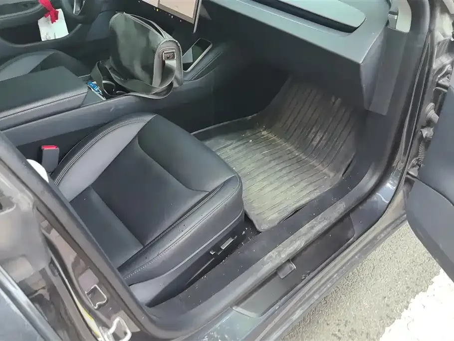 Tesla Model 3 2024 из CN, фото 4