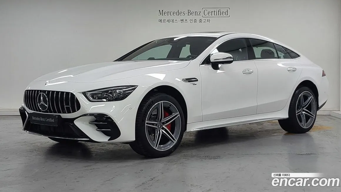 Mercedes-Benz AMG GT — фото 1