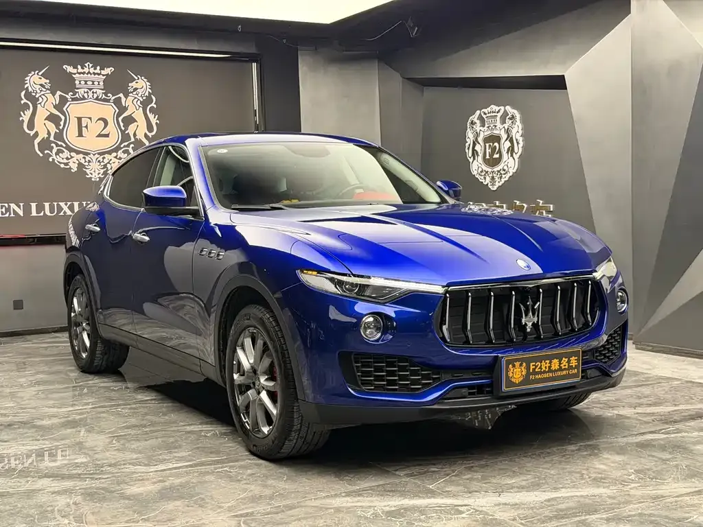 Maserati Levante — фото 6