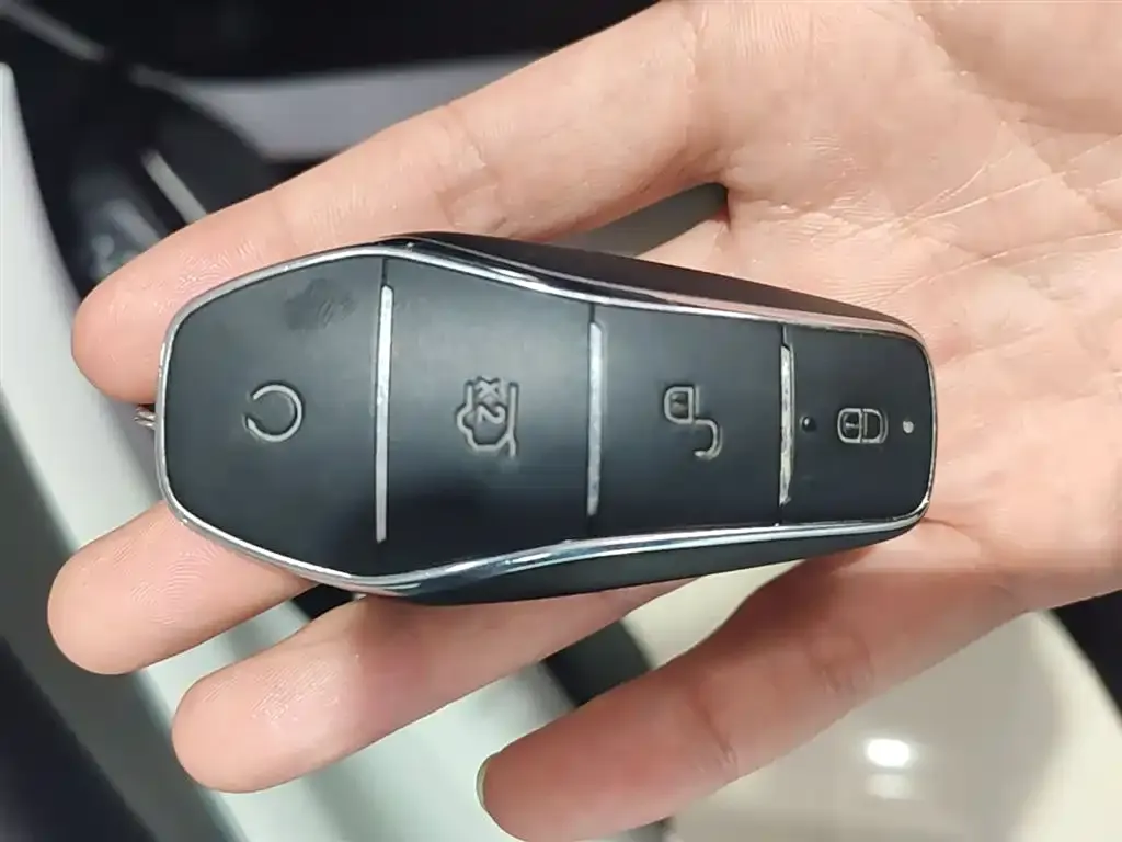 BYD Seal 06 — фото 3