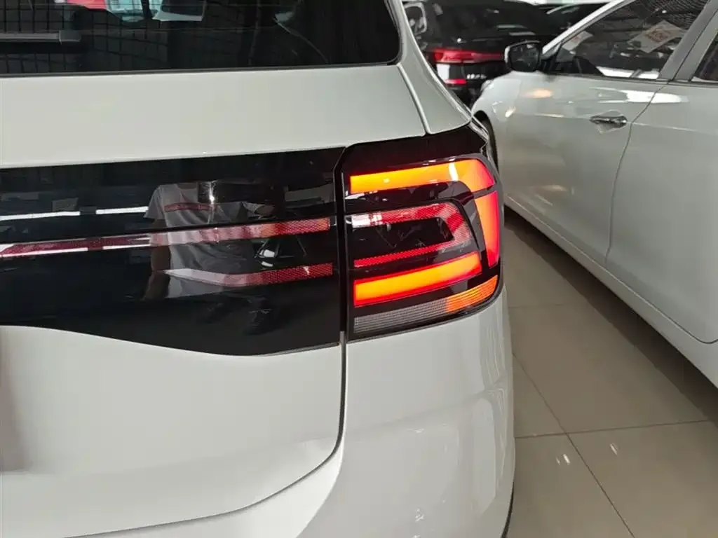 Volkswagen T-Cross 2021 из CN, фото 2