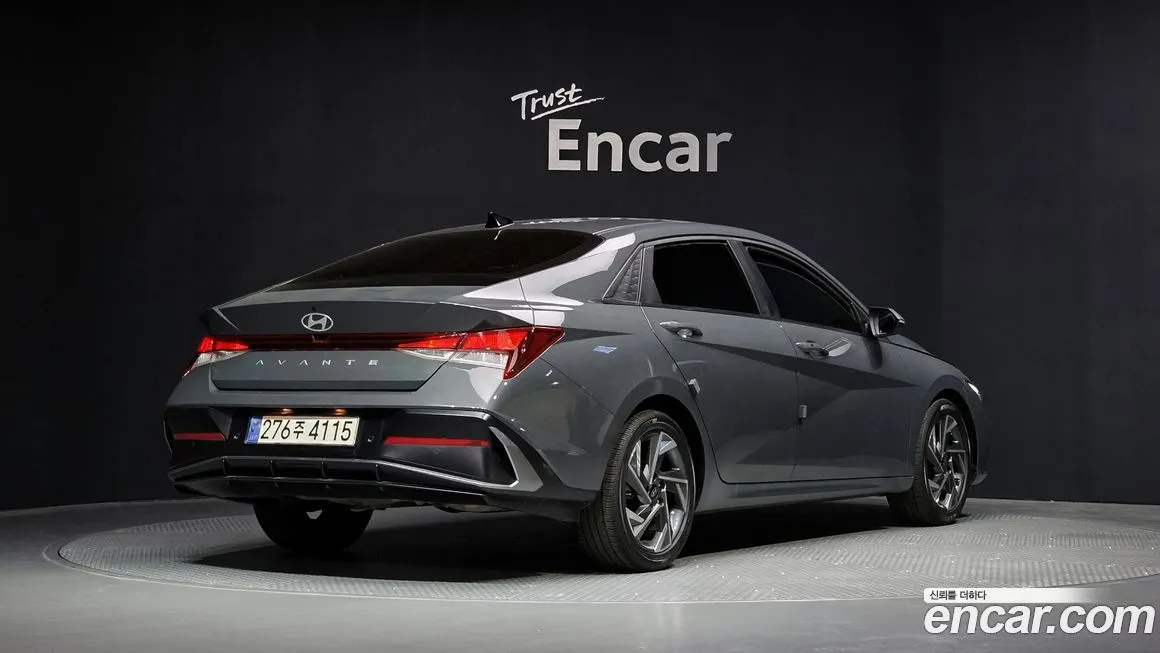 Hyundai AVANTE — фото 3