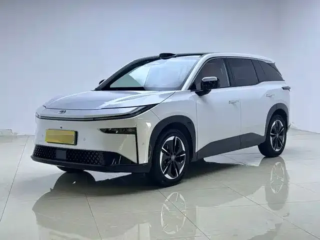 Toyota Platinum 3X
