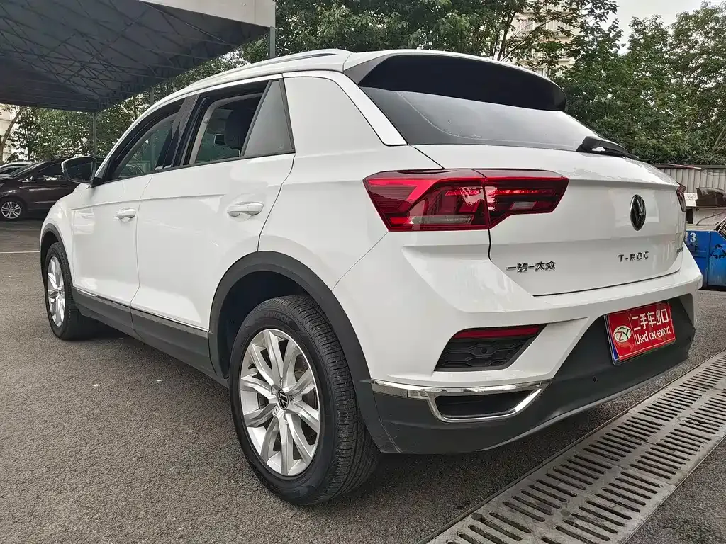 Volkswagen T-Roc — фото 3