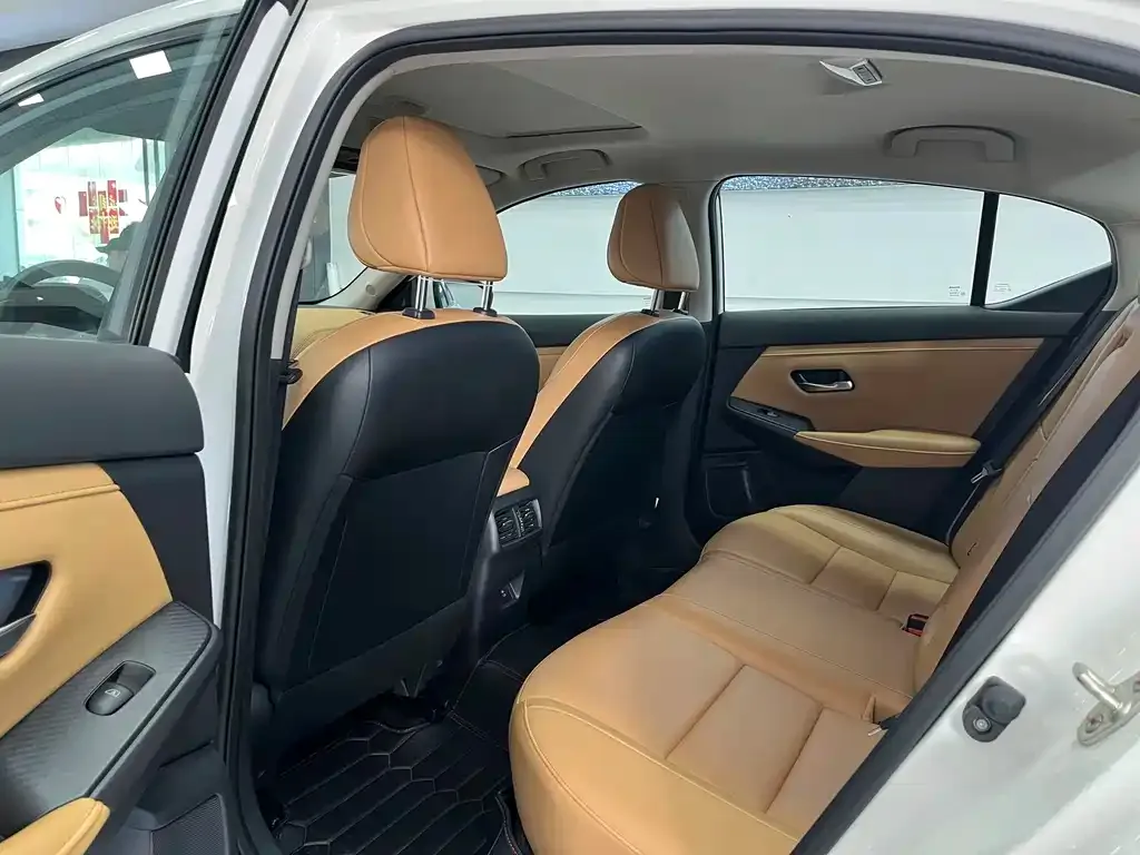 Nissan Sylphy 2023 из CN, фото 8