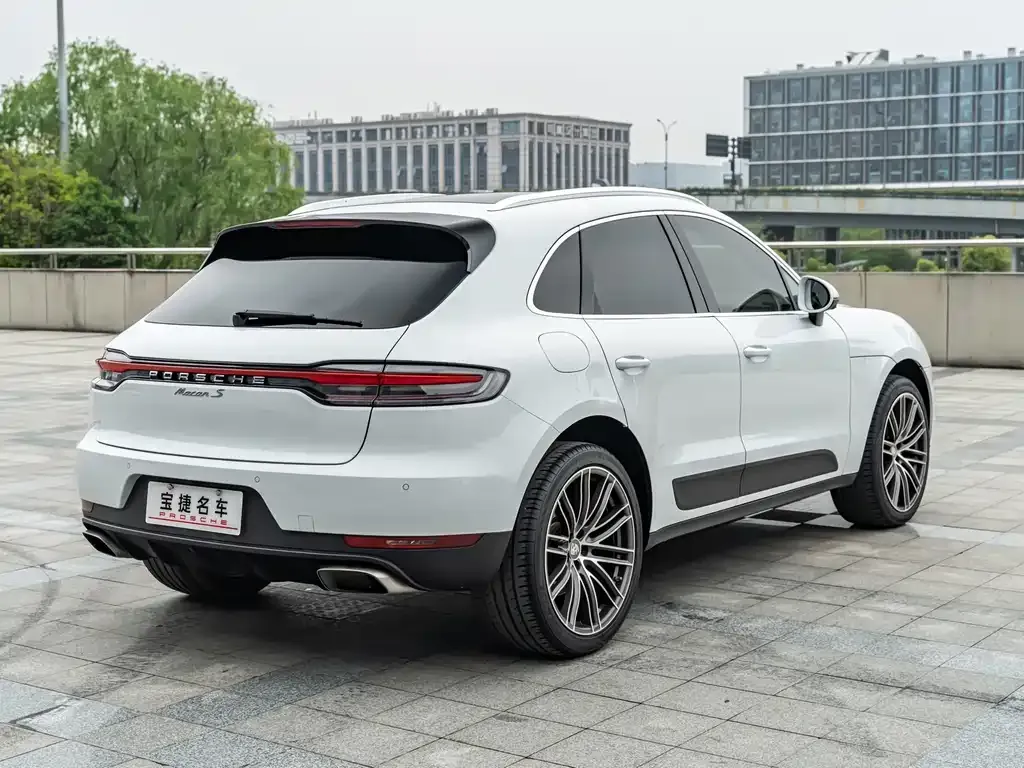 Porsche Macan — фото 4
