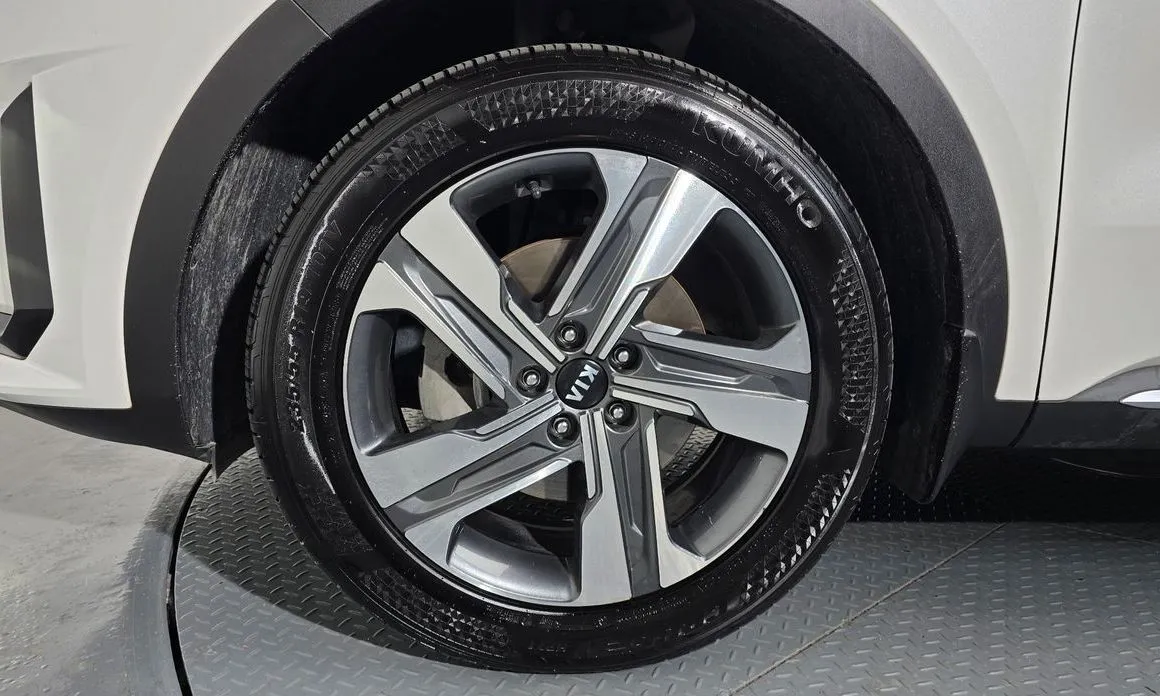 Kia Sorento — фото 2
