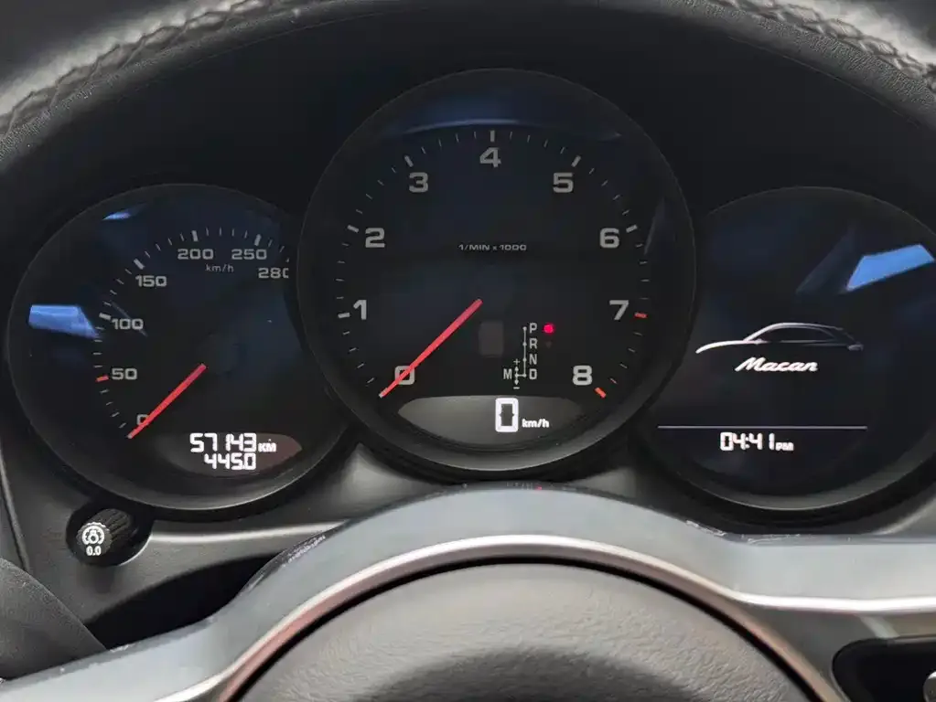 Porsche Macan 2021 из CN, фото 3