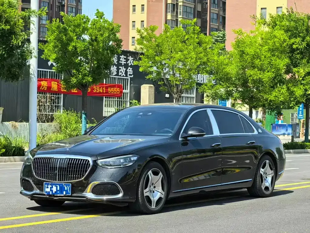 Mercedes-Benz S-Class — фото 1