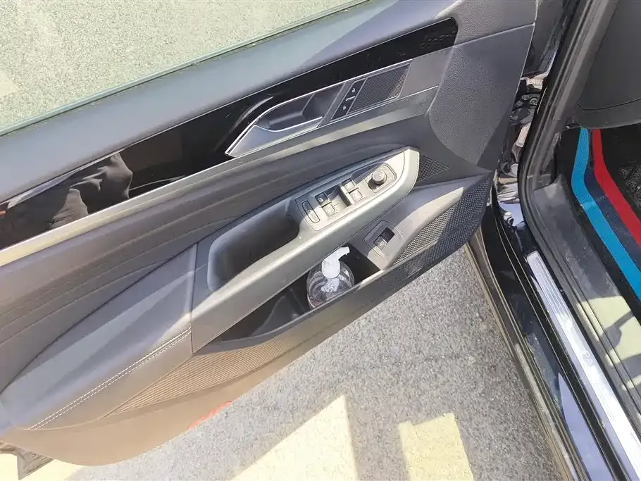 Volkswagen Passat — фото 2
