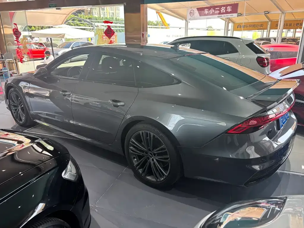 Audi A7 — фото 2