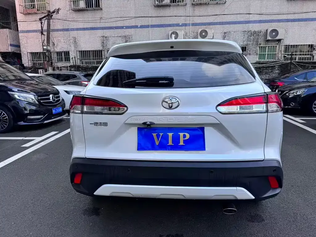 Toyota Corolla Cross — фото 4