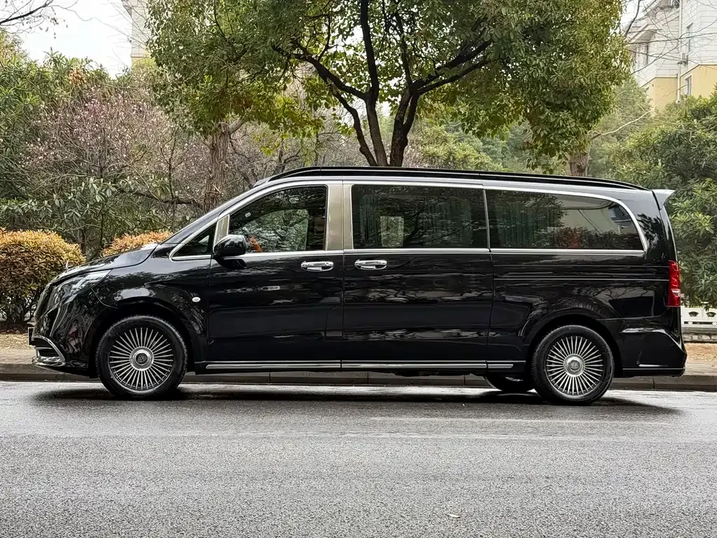 Mercedes-Benz Vito — фото 10
