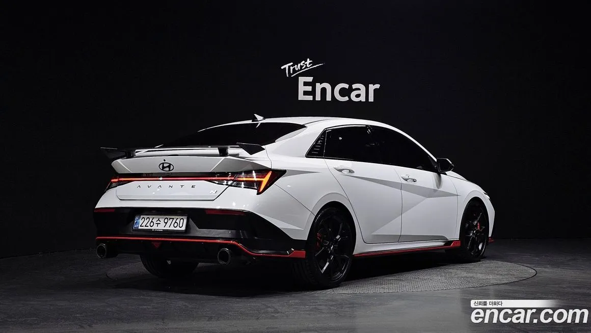 Hyundai AVANTE — фото 3