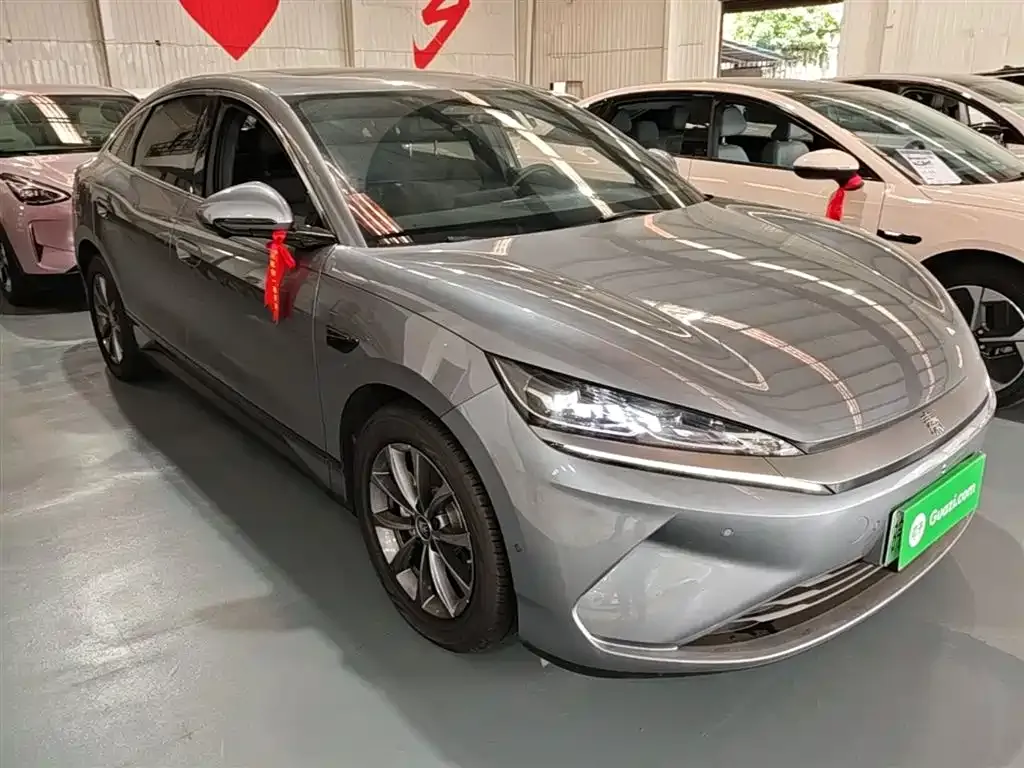 BYD Qin L — фото 10