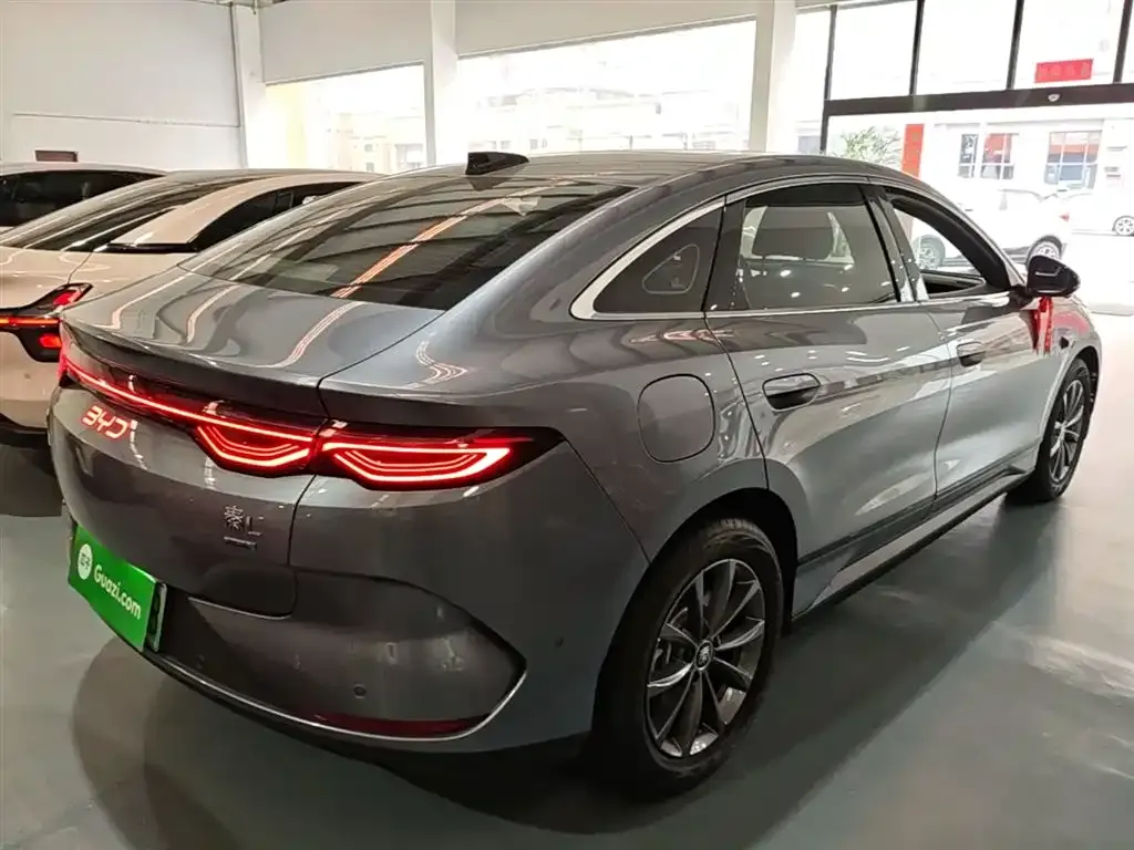 BYD Qin L — фото 6