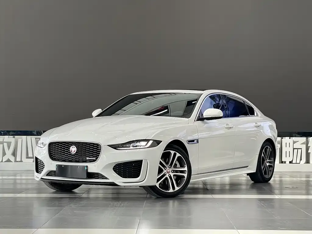 Jaguar XEL — фото 1
