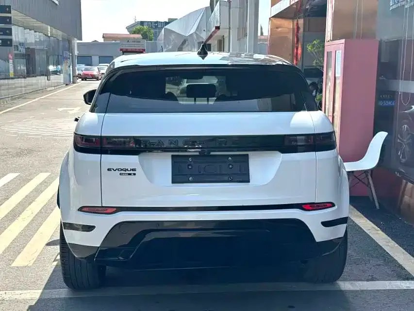 Land Rover Evoque — фото 2