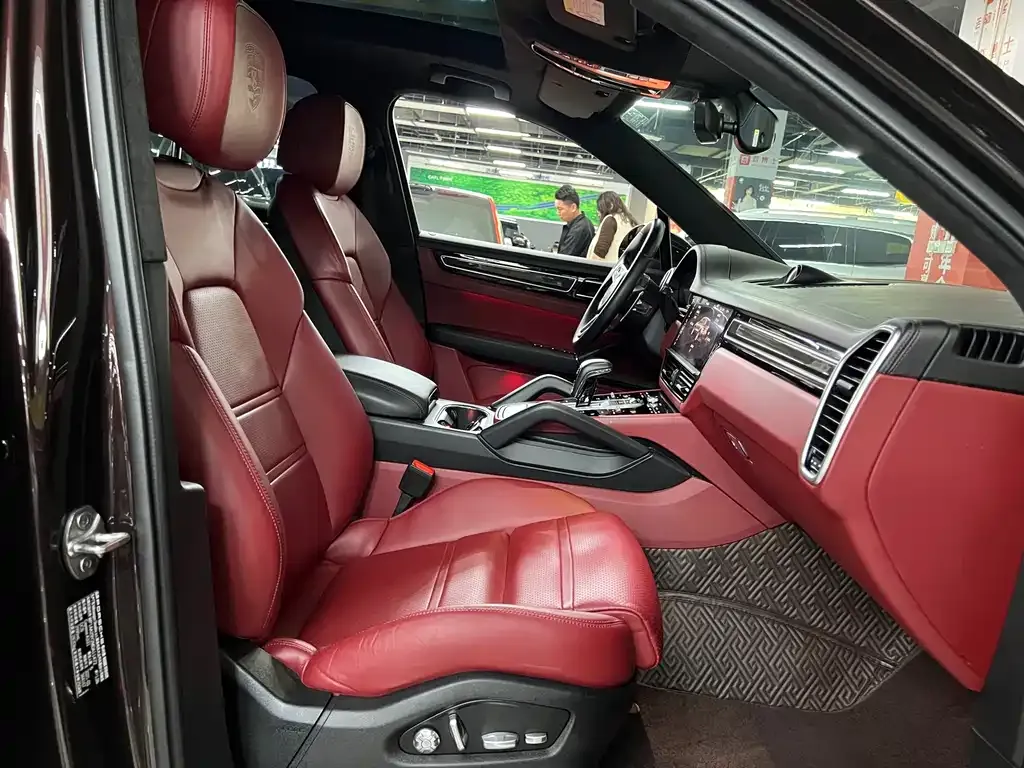 Porsche Cayenne 2021 из CN, фото 8