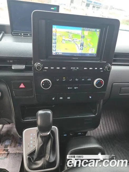 Hyundai Staria — фото 2