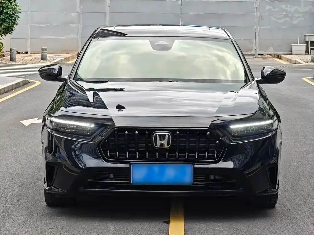 Honda Inspire — фото 10