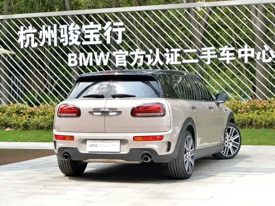MINI Clubman — фото 8