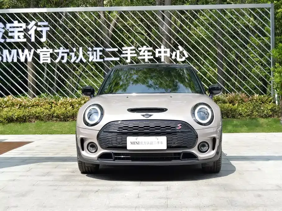 MINI Clubman — фото 3