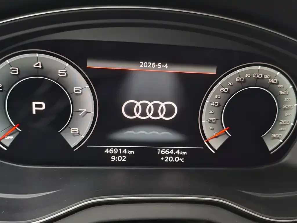 Audi Q5L — фото 3