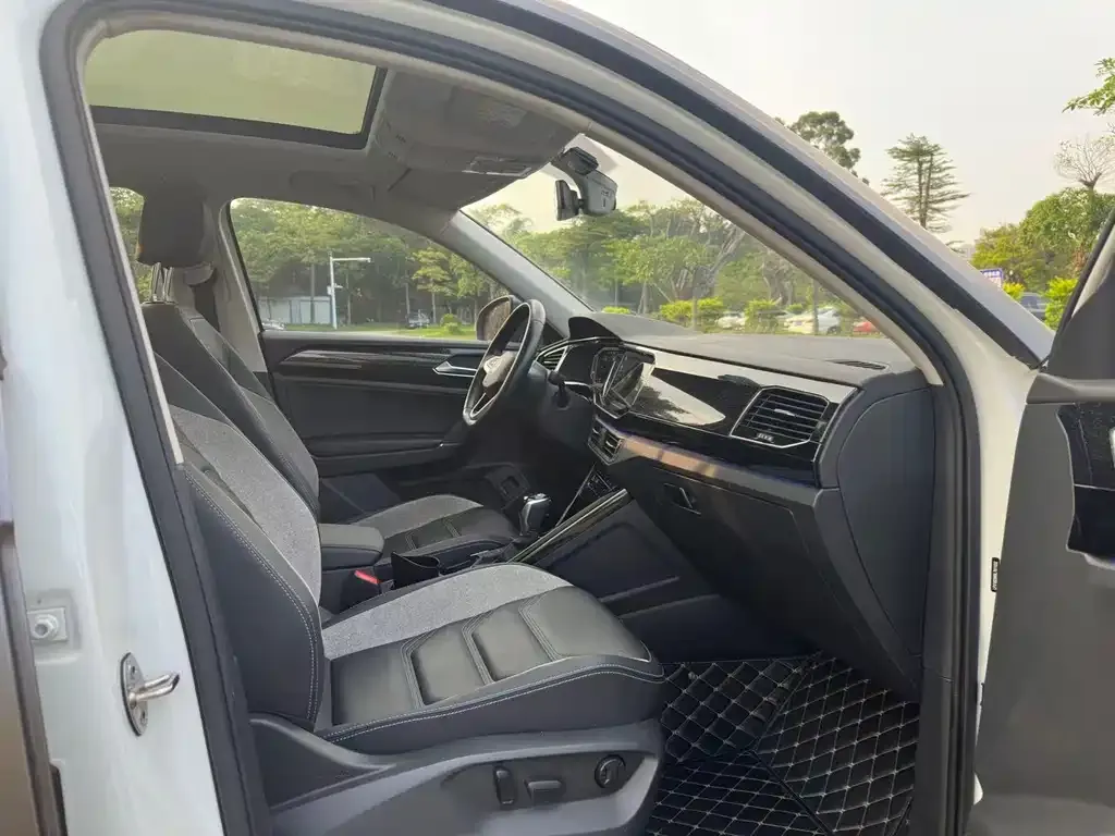 Volkswagen Tayron GTE PHEV 2021 из CN, фото 4