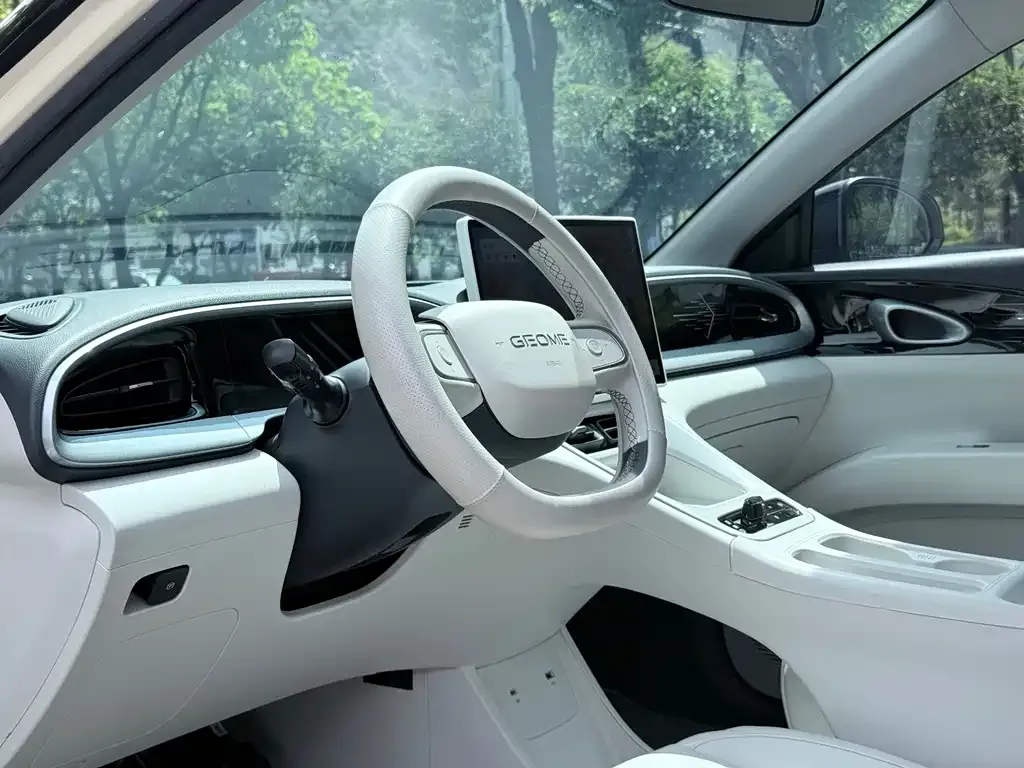 Geely Starburst — фото 8