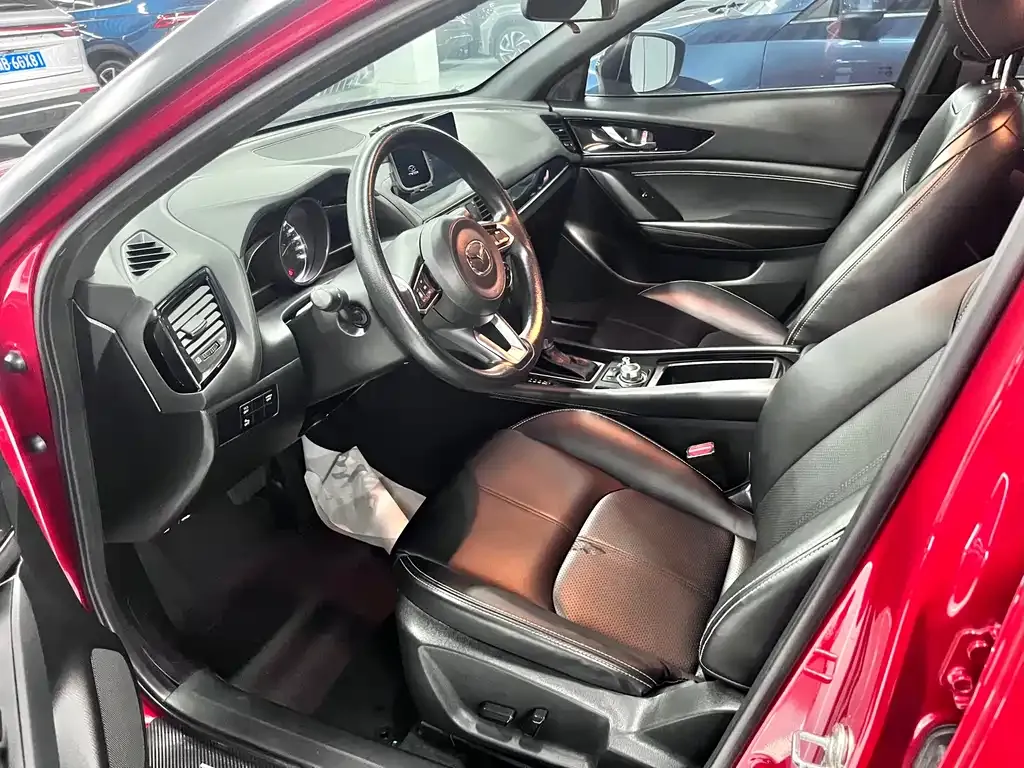 Mazda CX-4 2021 из CN, фото 7