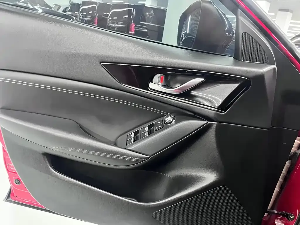 Mazda CX-4 2021 из CN, фото 5