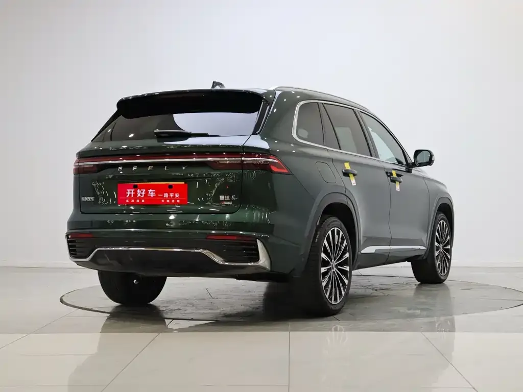 Geely Xingyue L — фото 9