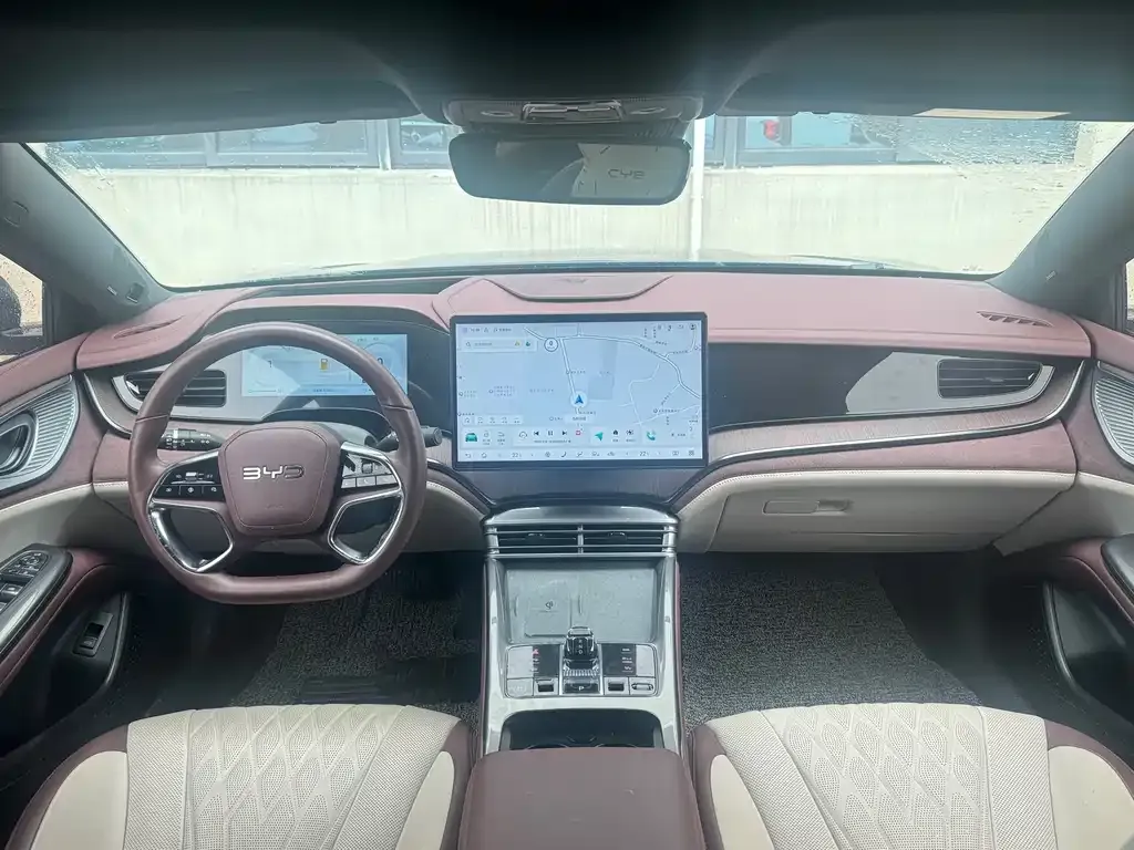 BYD Seal — фото 7