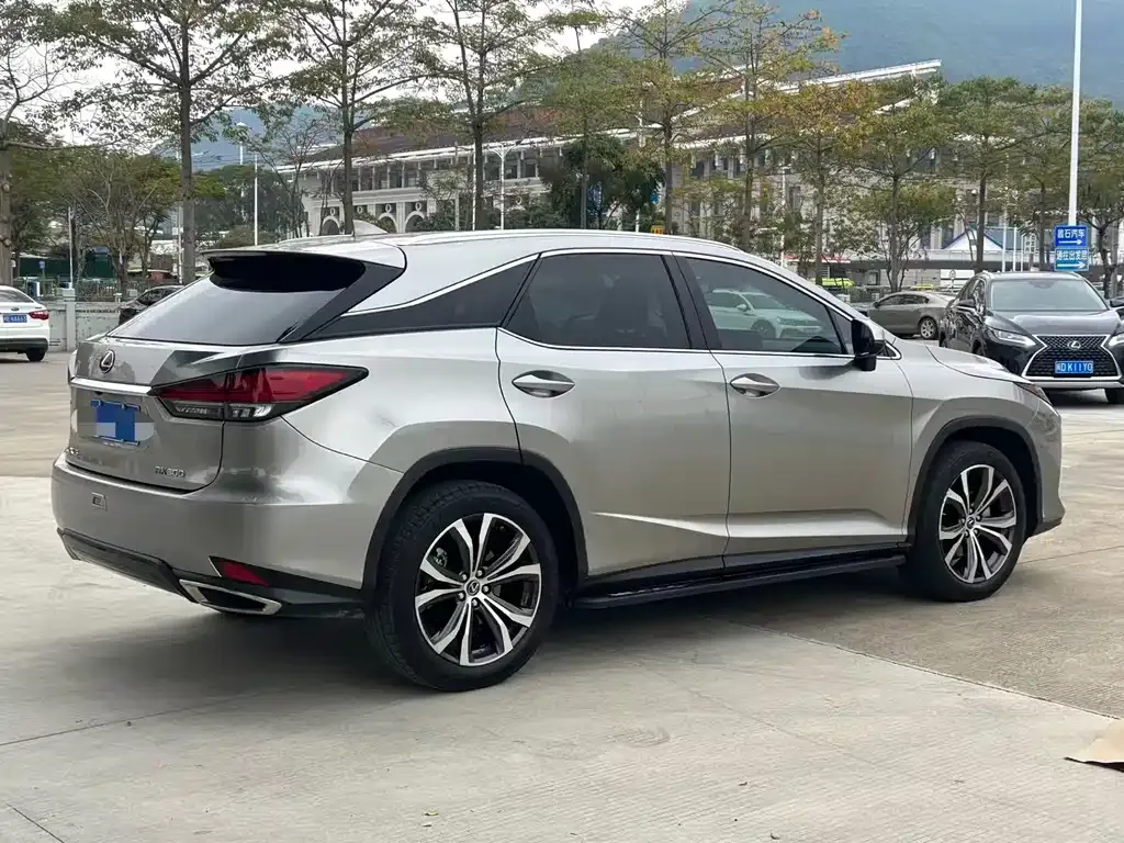 Lexus RX — фото 7