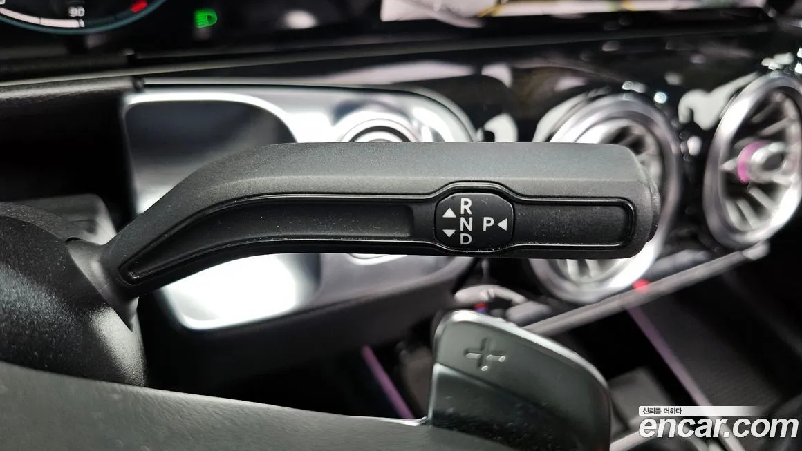 Mercedes-Benz GLB-Class 2021 из KR, фото 3