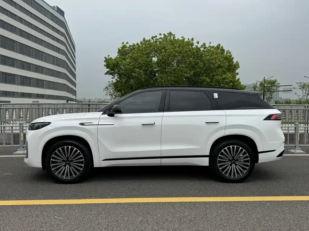 Chery Tiggo 9 — фото 4