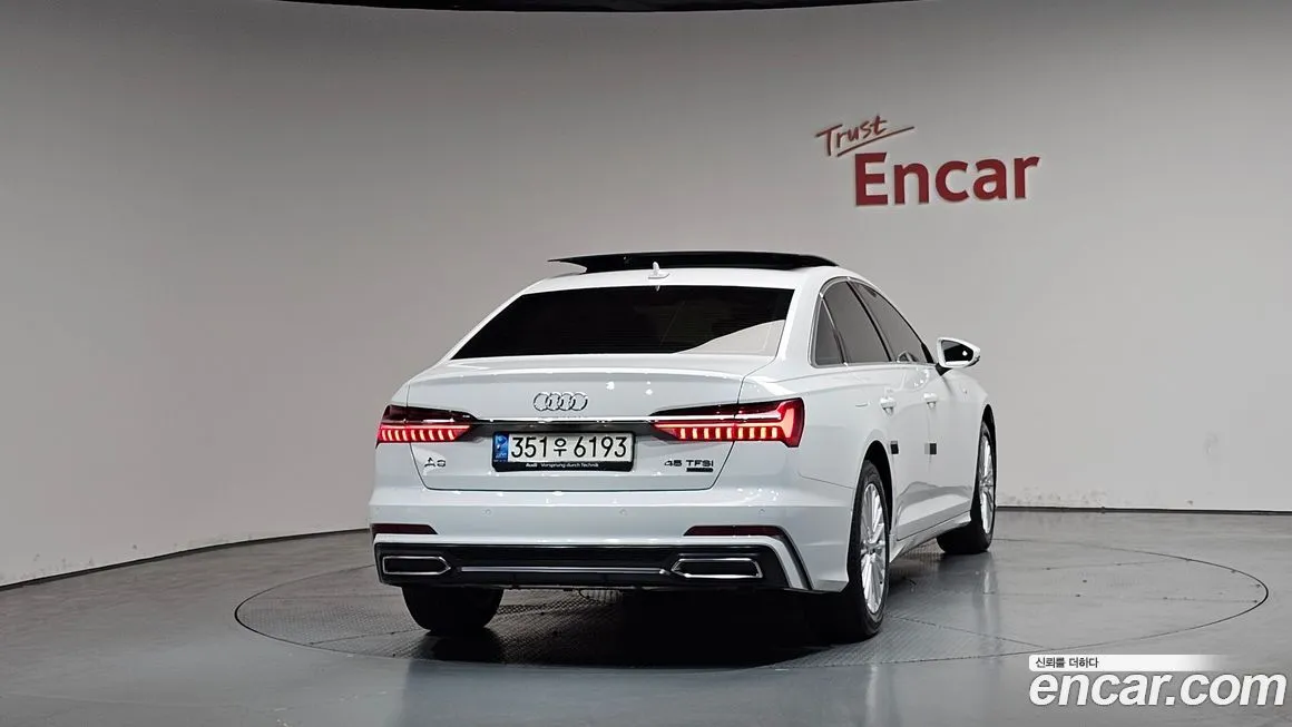 Audi A6 — фото 10